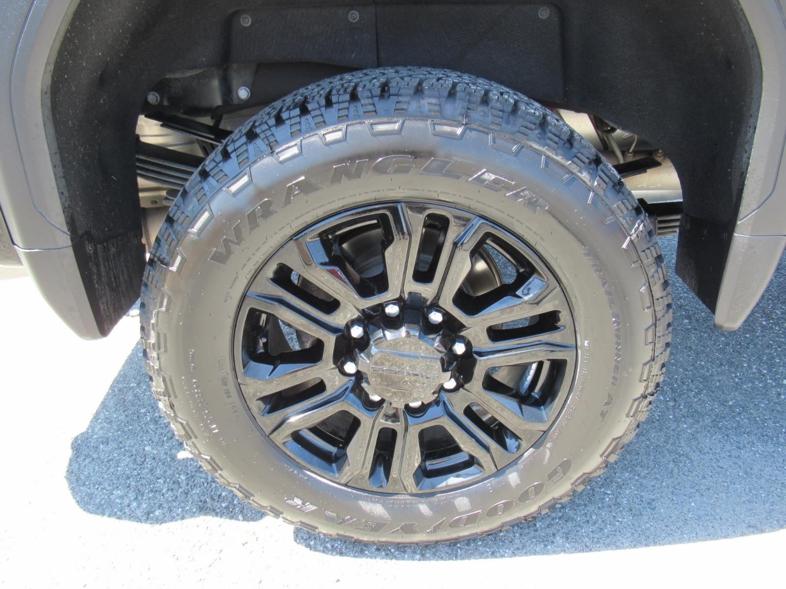 2023 GMC Sierra 3500 HD Denali