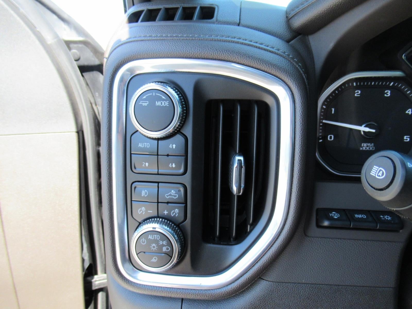 2023 GMC Sierra 3500 HD Denali