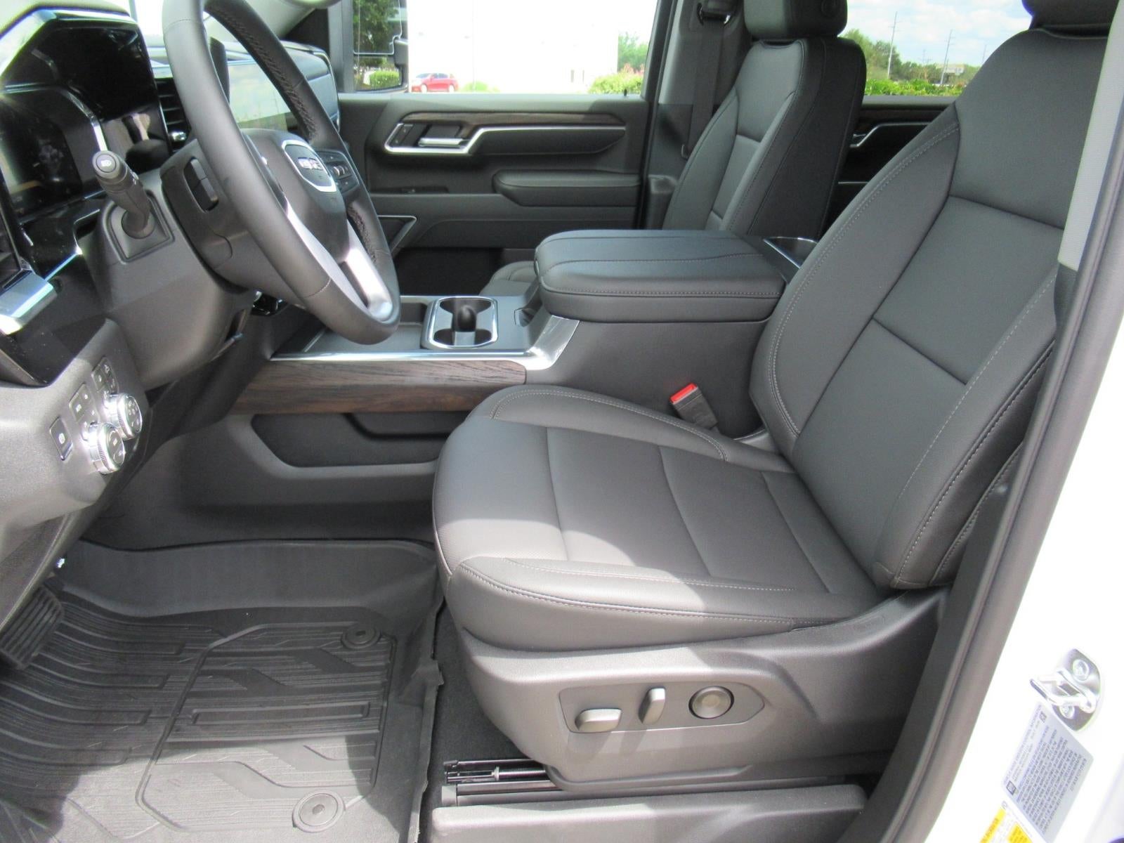 2026 GMC Sierra 3500 HD SLT DRW