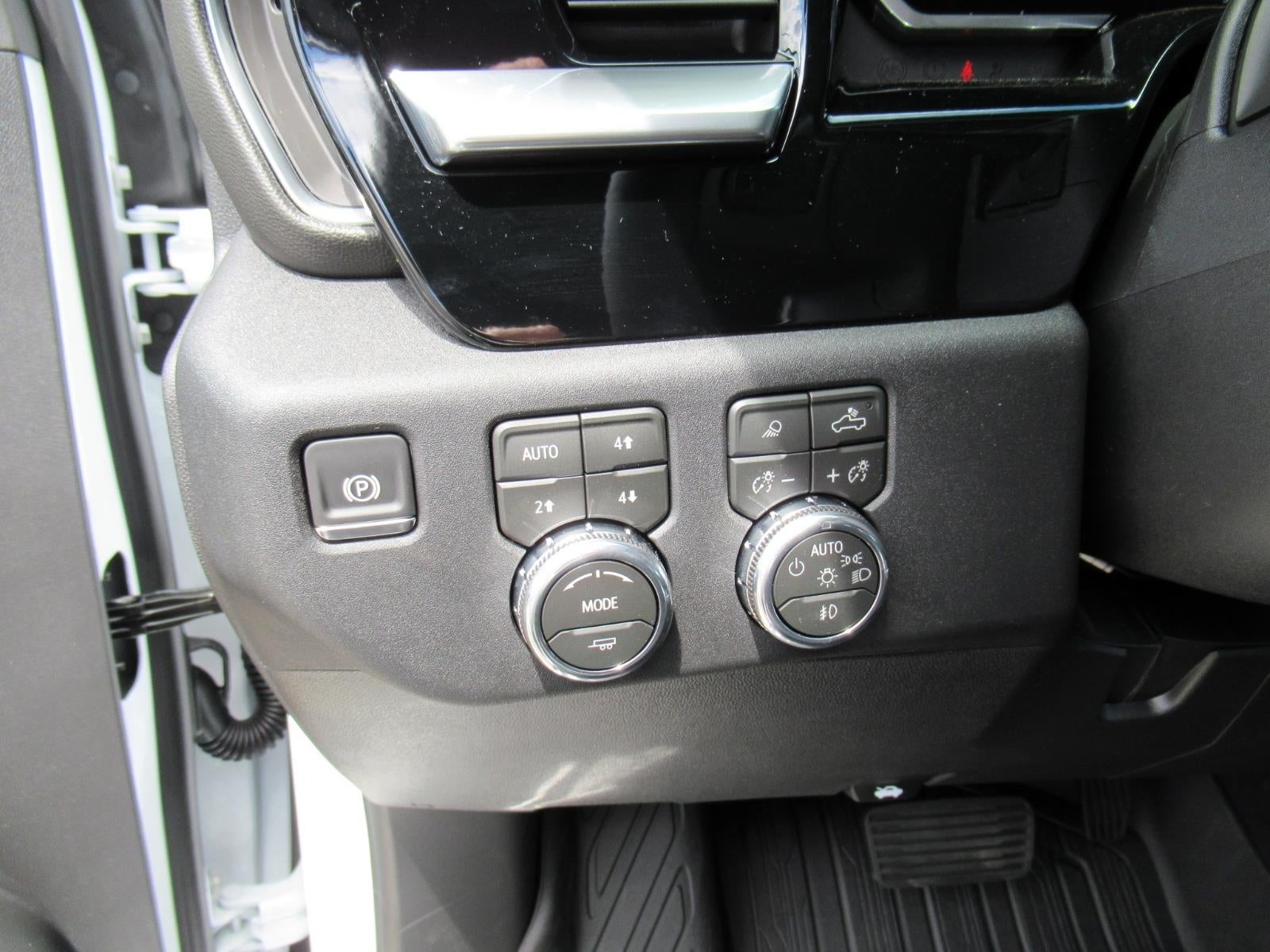 2026 GMC Sierra 3500 HD SLT DRW
