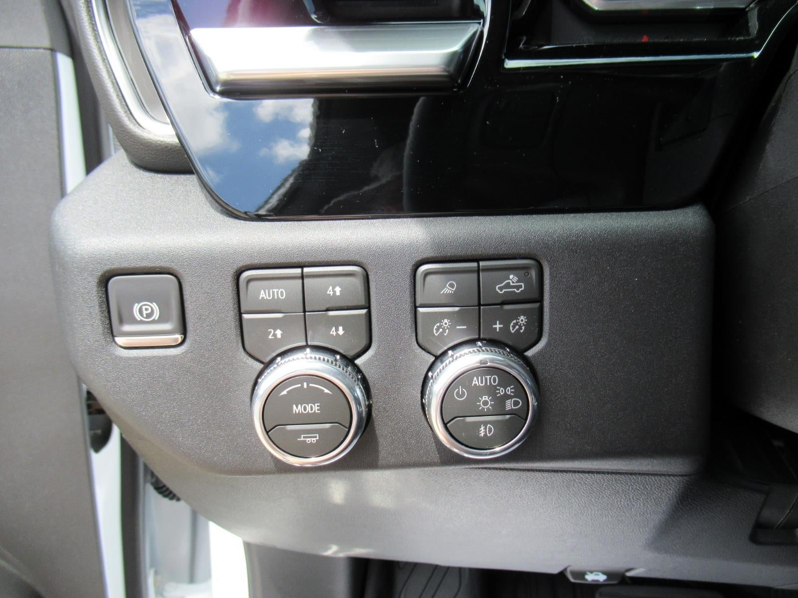 2026 GMC Sierra 3500 HD SLT DRW