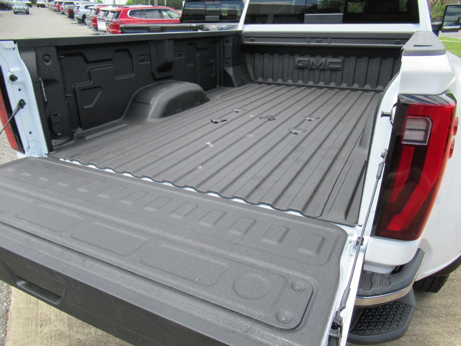 2026 GMC Sierra 3500 HD SLT DRW