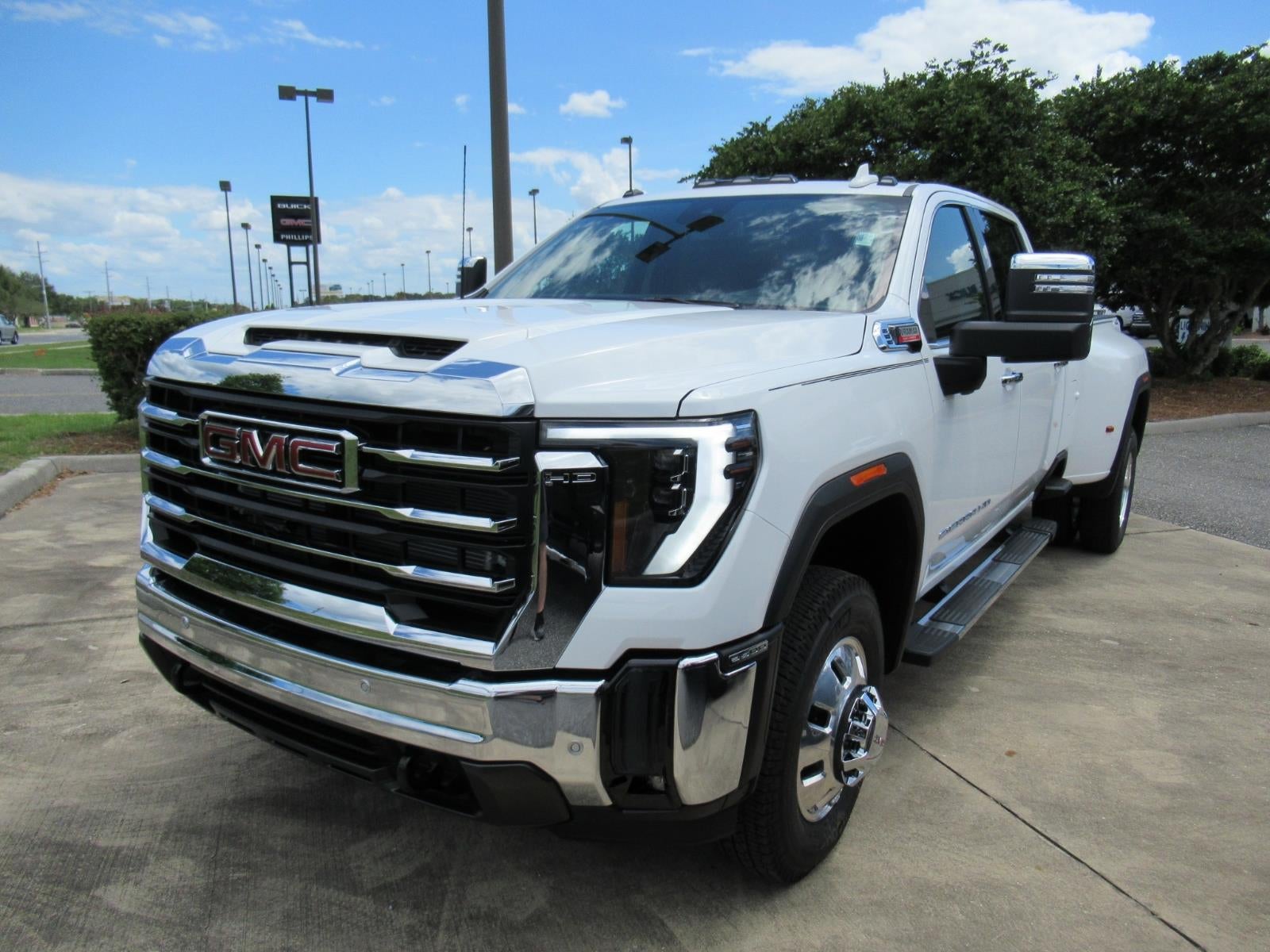 2026 GMC Sierra 3500 HD SLT DRW