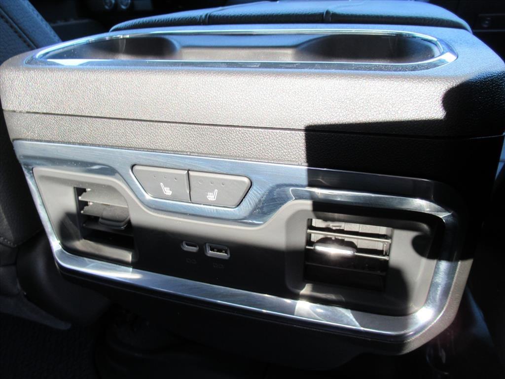 2025 GMC Sierra 3500 HD Denali DRW