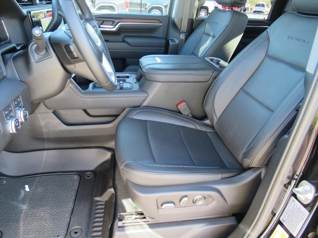 2025 GMC Sierra 3500 HD Denali DRW