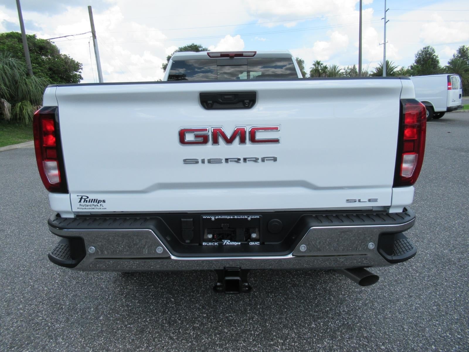 2026 GMC Sierra 2500 HD SLE
