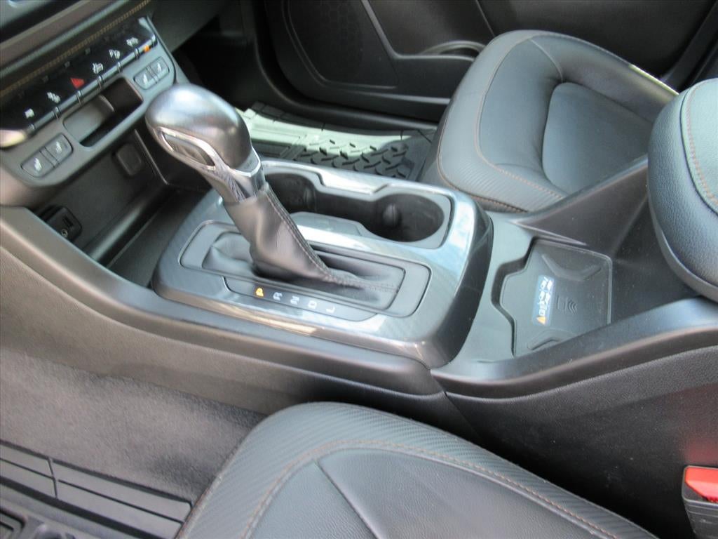 2022 GMC Canyon AT4 - Leather