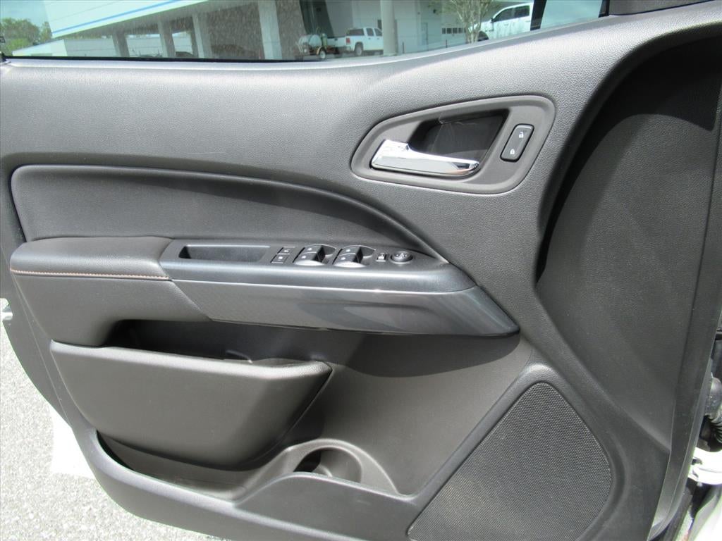 2022 GMC Canyon AT4 - Leather