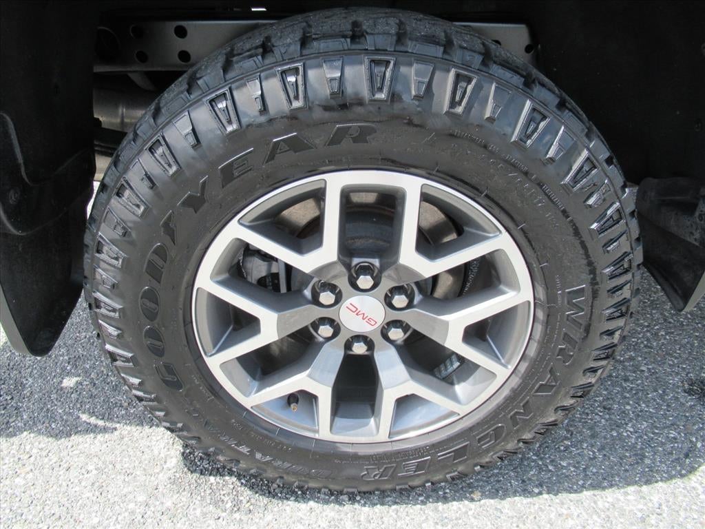 2022 GMC Canyon AT4 - Leather