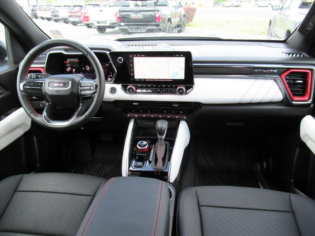 2024 GMC Canyon AT4X