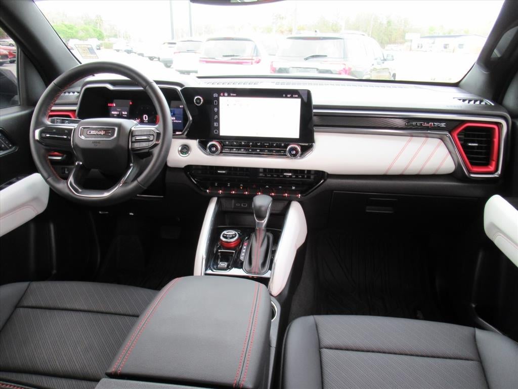 2024 GMC Canyon AT4X