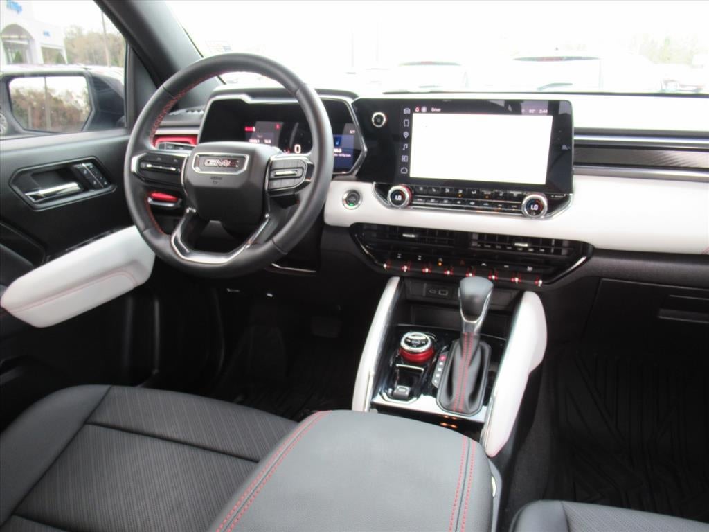 2024 GMC Canyon AT4X