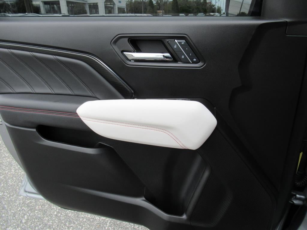 2024 GMC Canyon AT4X