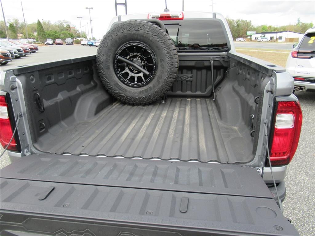 2024 GMC Canyon AT4X