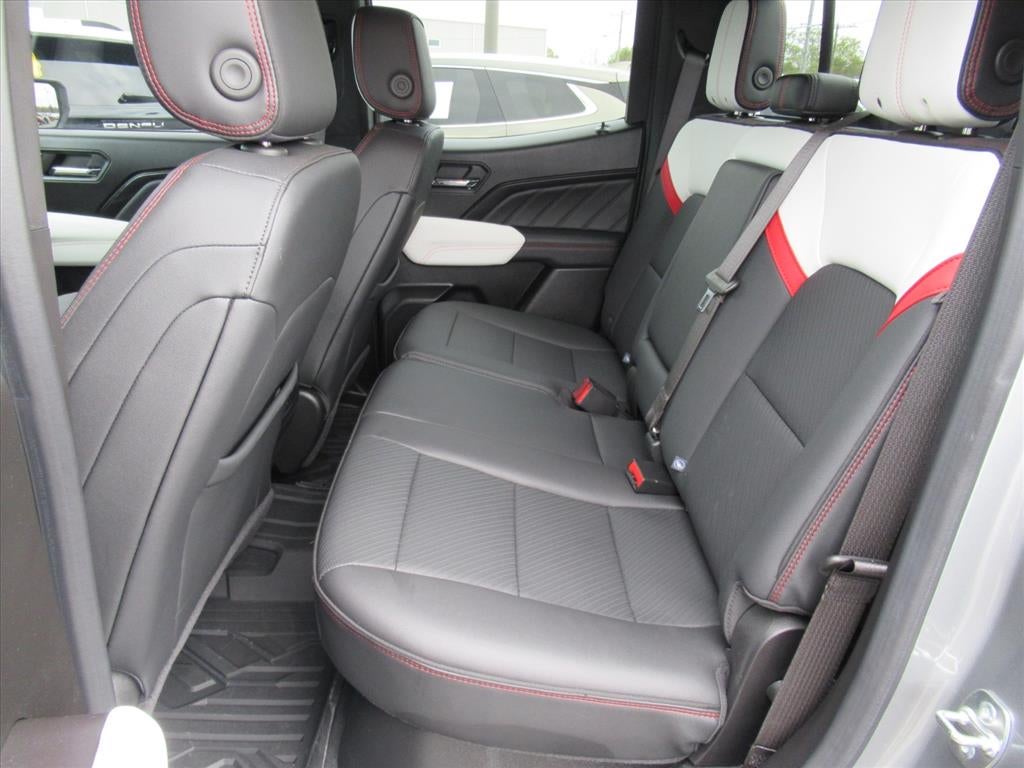 2024 GMC Canyon AT4X