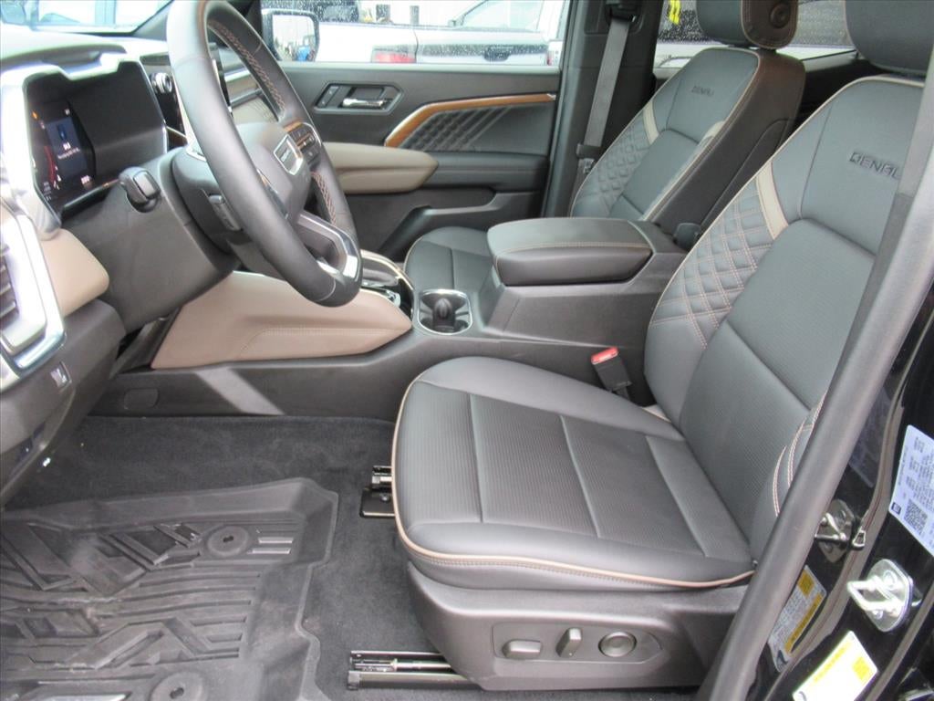 2024 GMC Canyon Denali