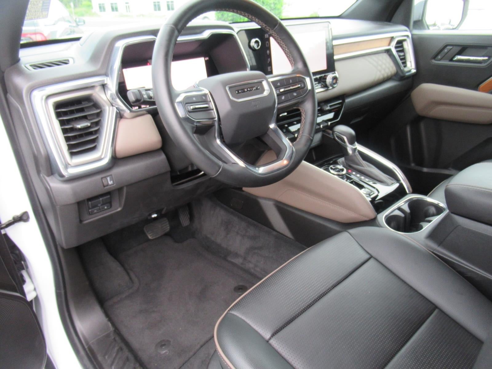 2023 GMC Canyon 4WD Denali