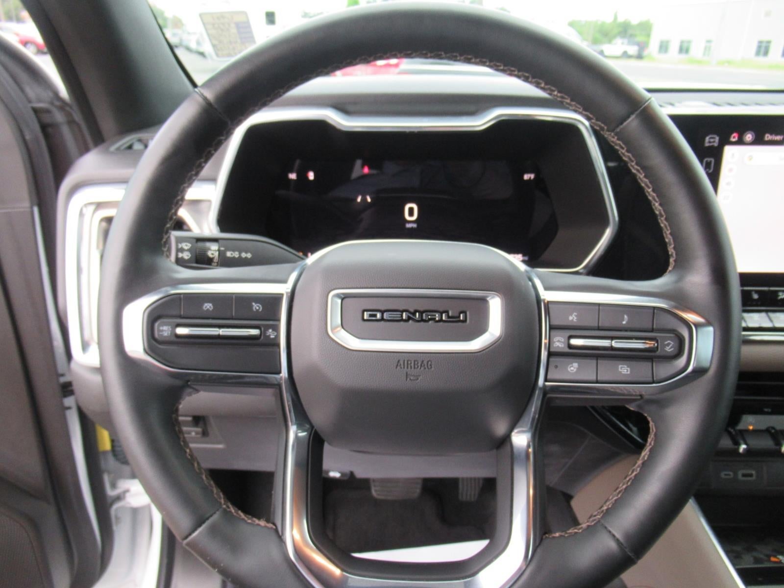 2023 GMC Canyon 4WD Denali