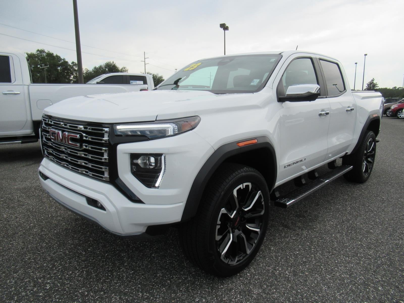 2023 GMC Canyon 4WD Denali