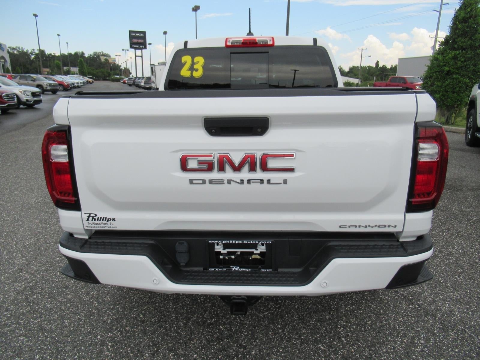 2023 GMC Canyon 4WD Denali