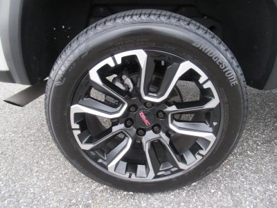 2023 GMC Canyon 4WD Denali