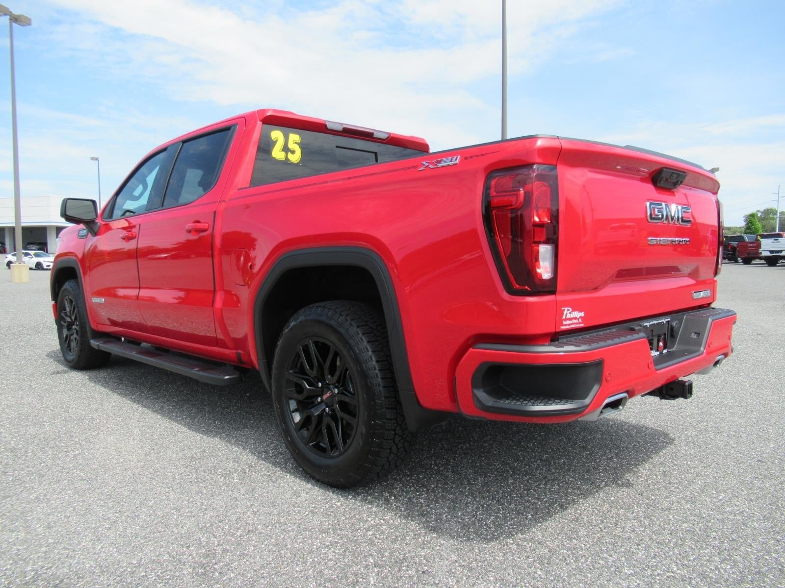 2025 GMC Sierra 1500 Elevation