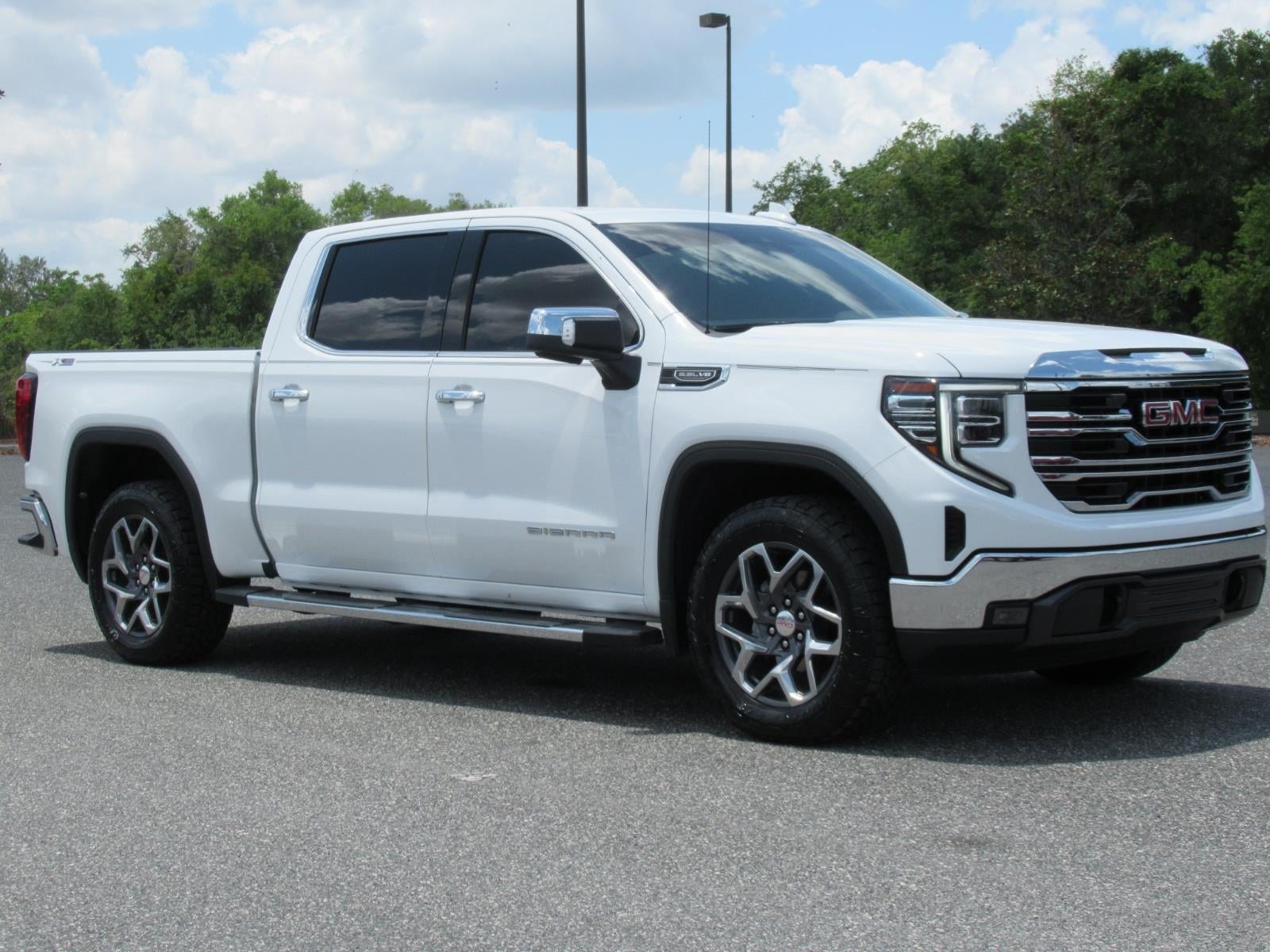 2022 GMC Sierra 1500 SLT