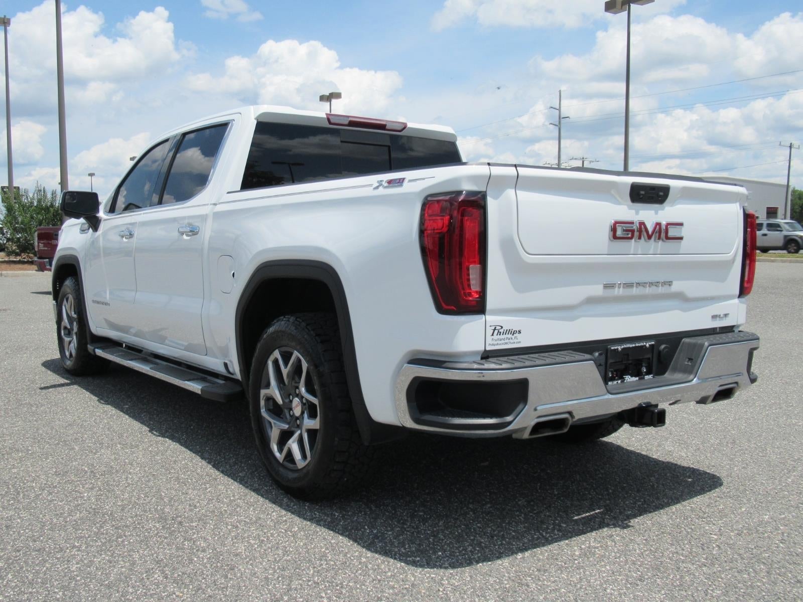 2022 GMC Sierra 1500 SLT