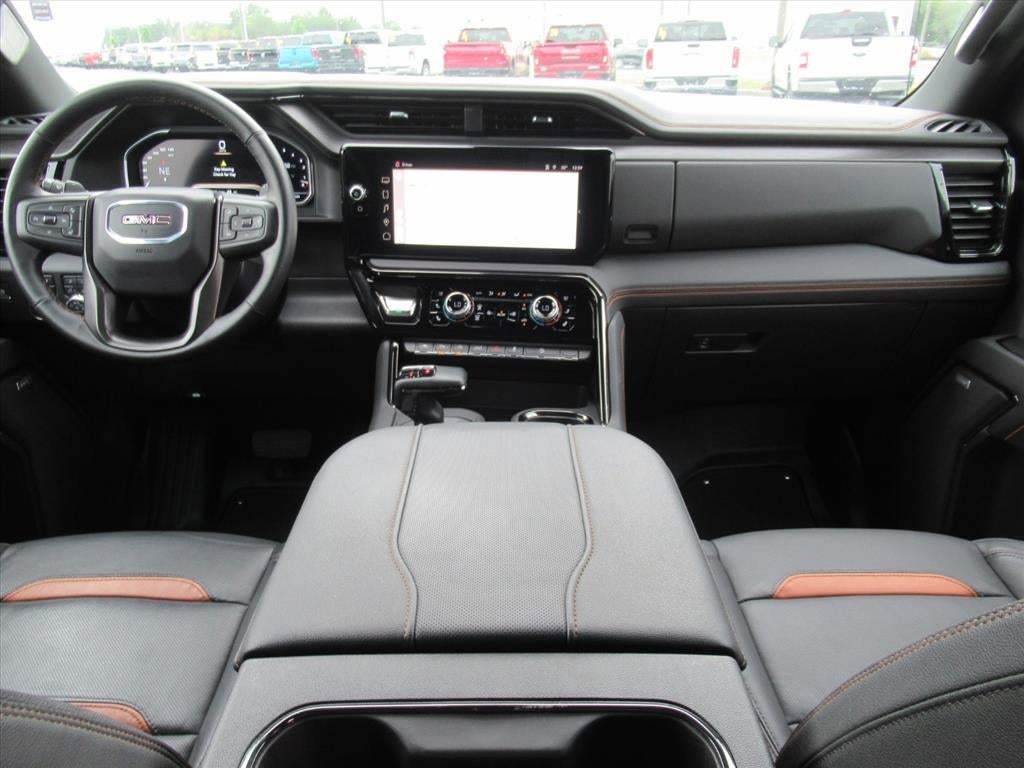 2024 GMC Sierra 1500 AT4