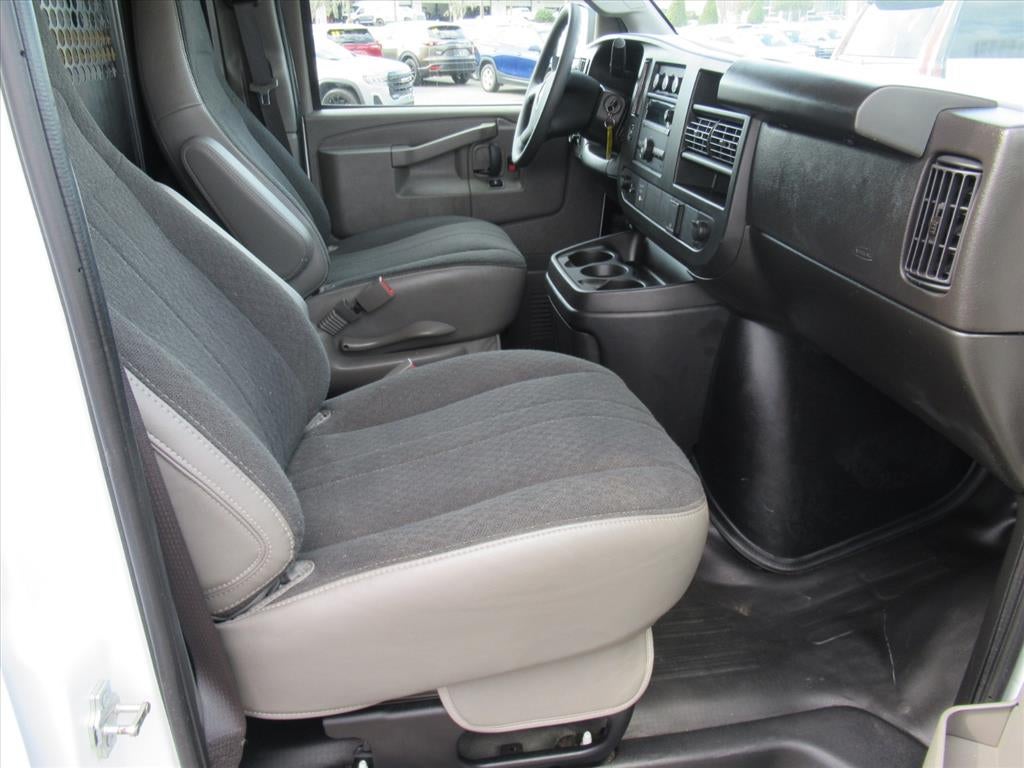 2024 GMC Savana Cargo 2500 Work Van