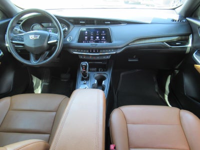 2020 Cadillac XT4 FWD Premium Luxury