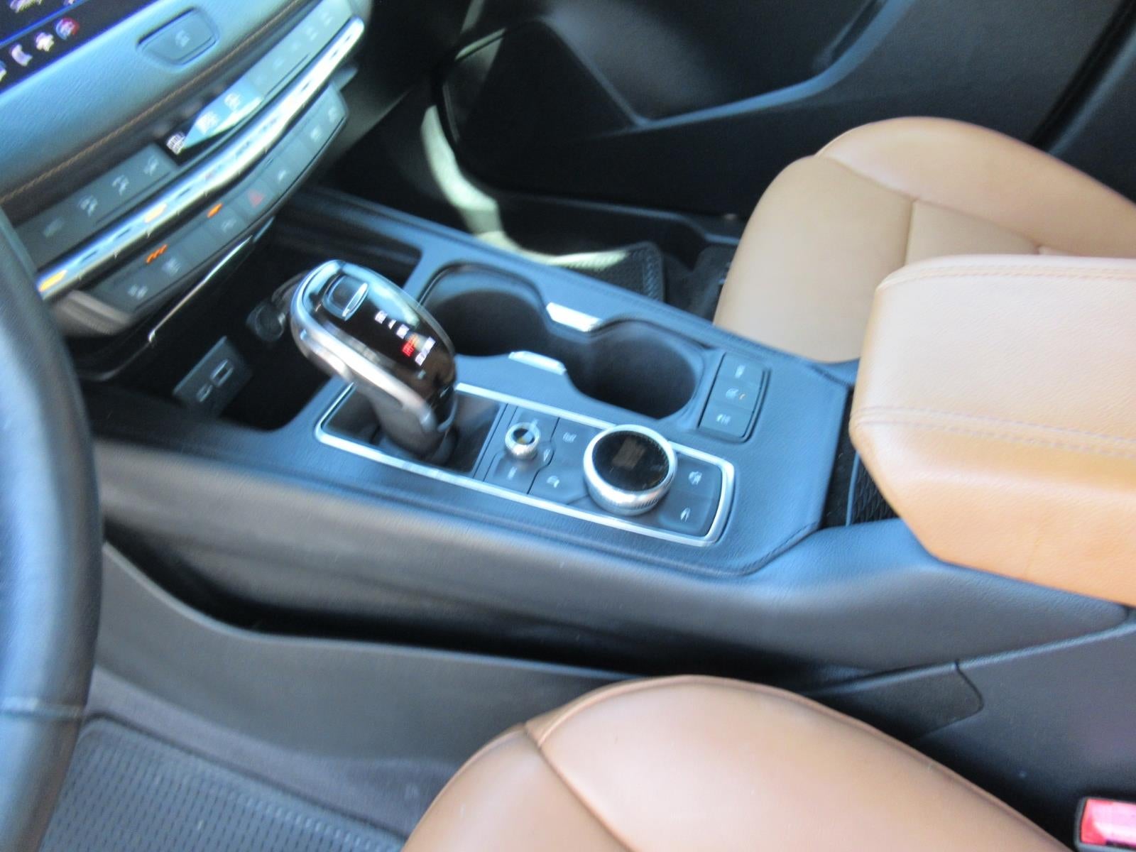 2020 Cadillac XT4 FWD Premium Luxury