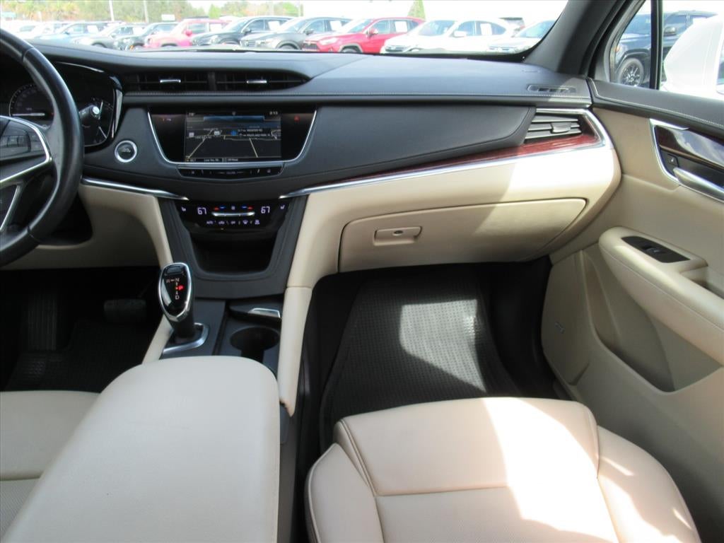 2019 Cadillac XT5 Luxury FWD