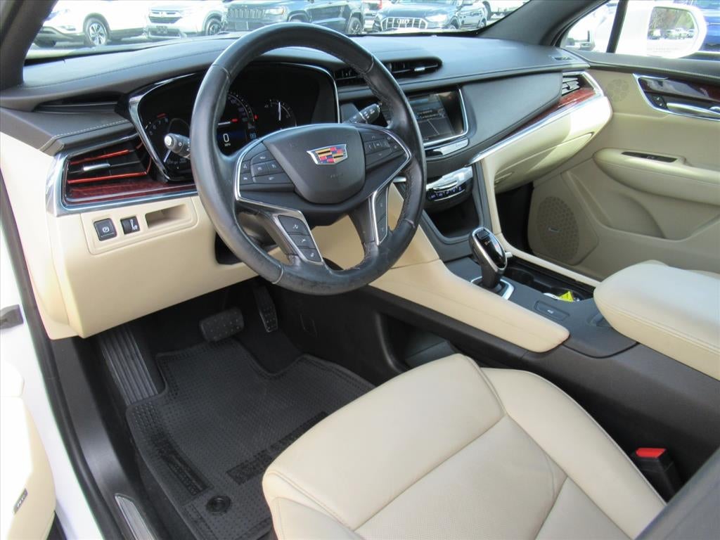 2019 Cadillac XT5 Luxury FWD