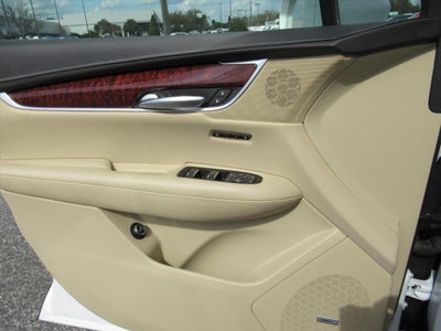 2019 Cadillac XT5 Luxury FWD