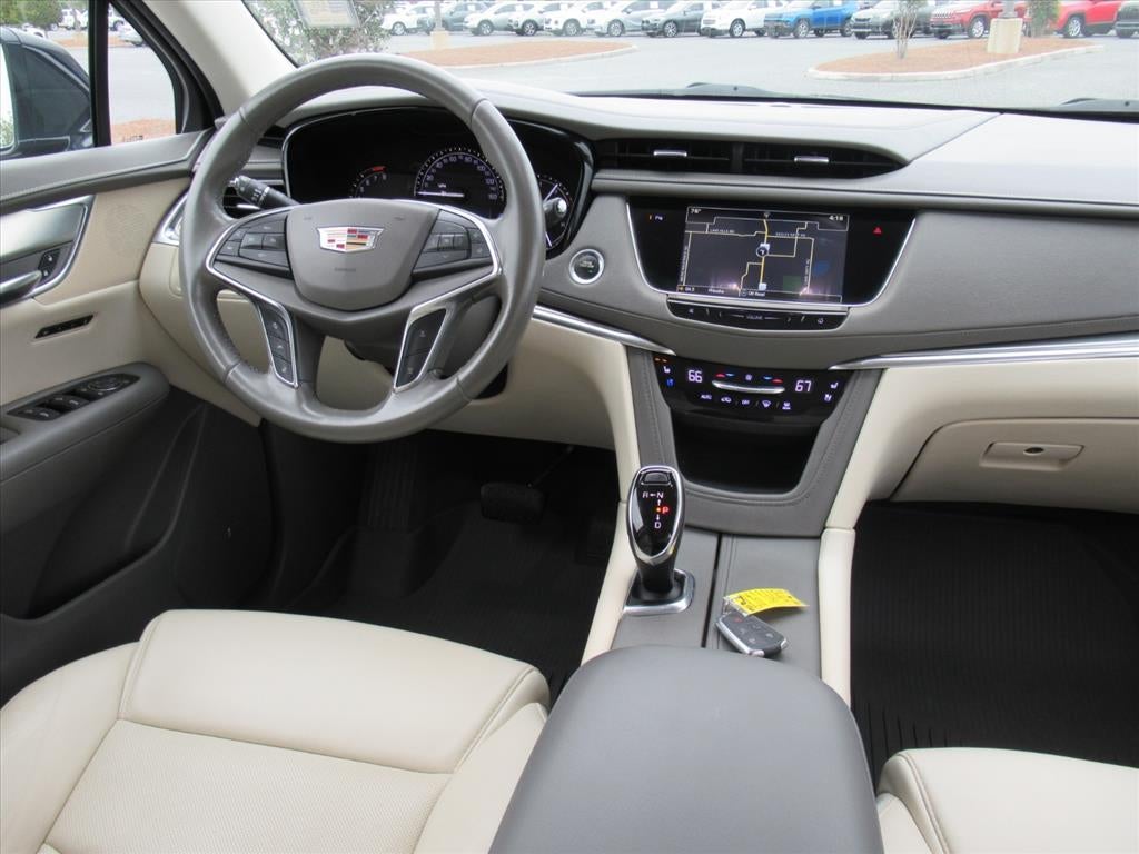 2019 Cadillac XT5 Premium Luxury FWD