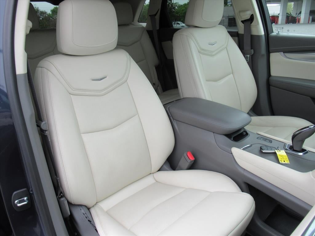 2019 Cadillac XT5 Premium Luxury FWD