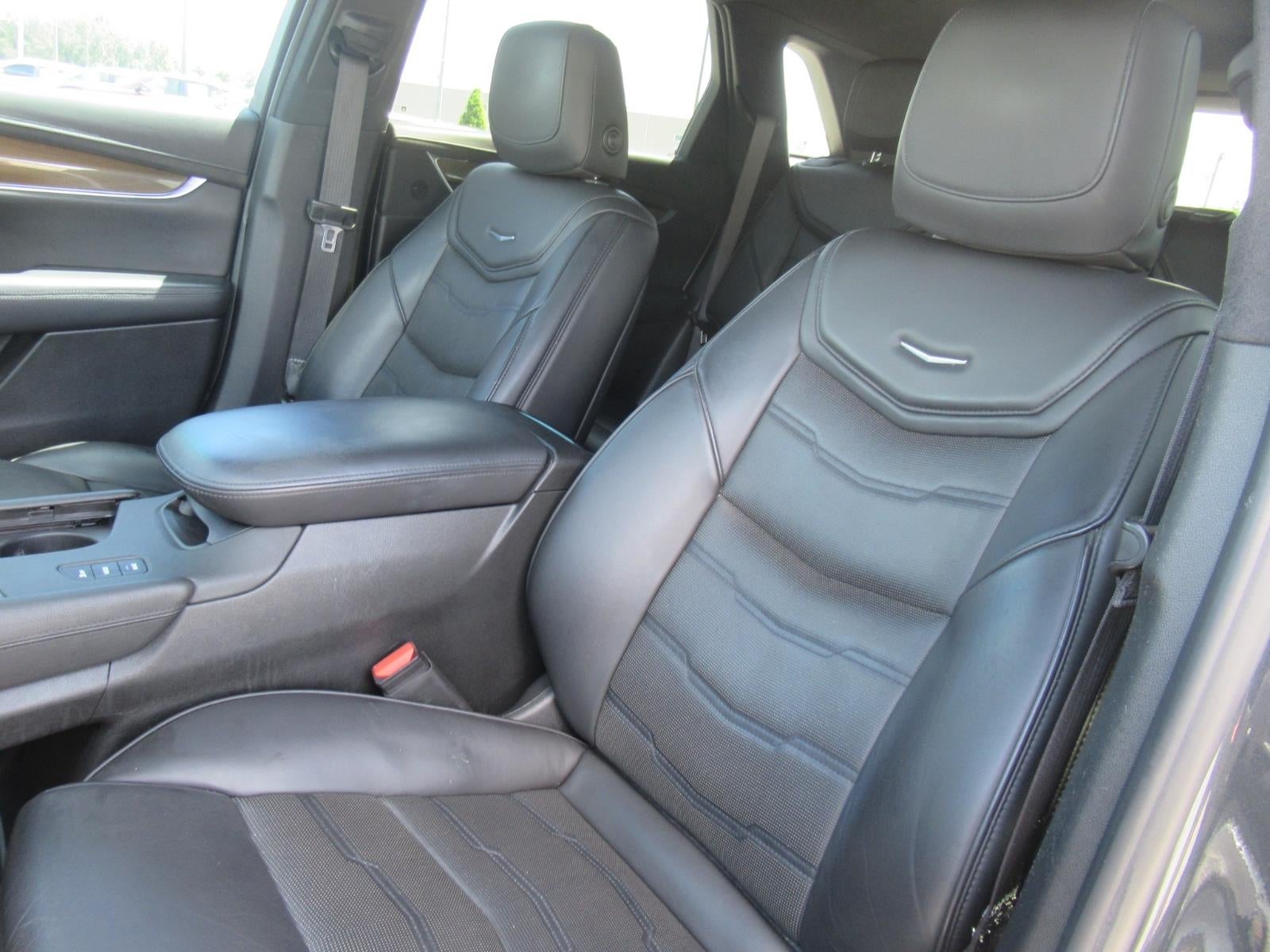 2019 Cadillac XT5 Platinum AWD