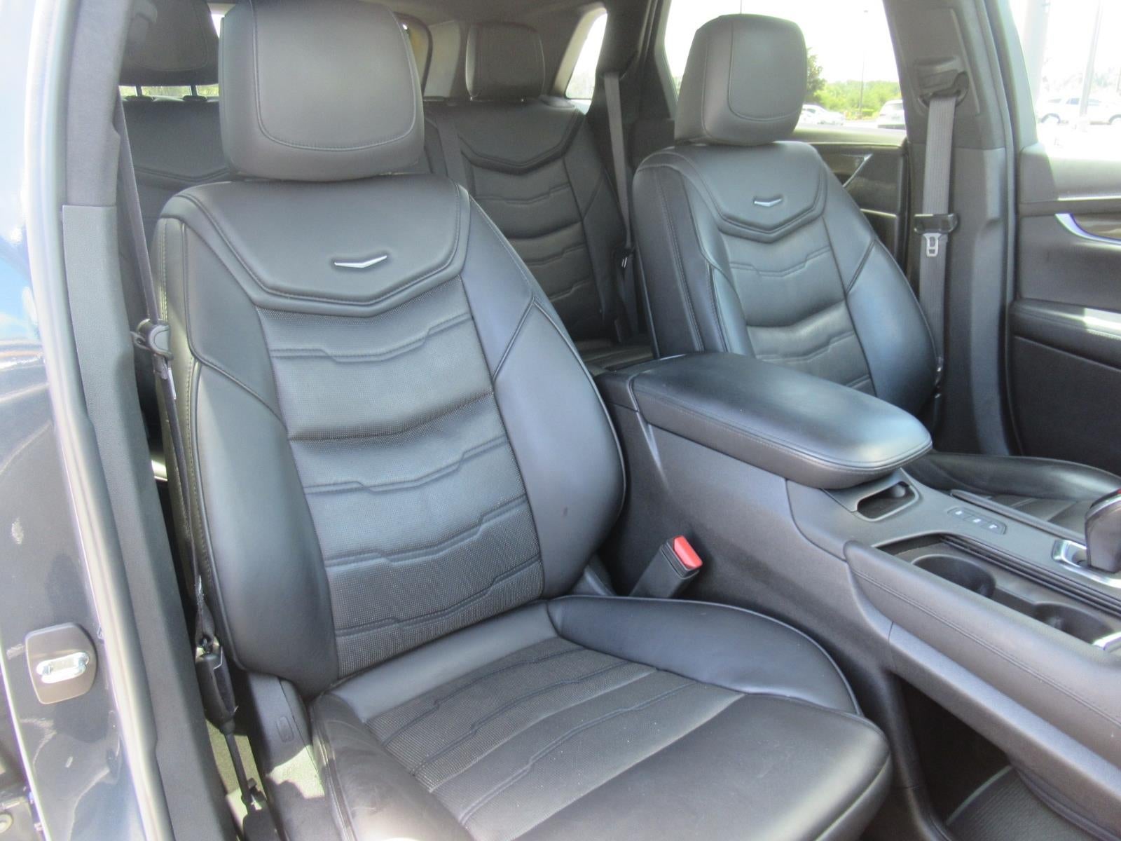 2019 Cadillac XT5 Platinum AWD