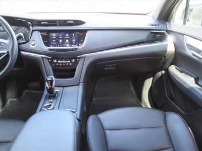 2022 Cadillac XT6 Luxury