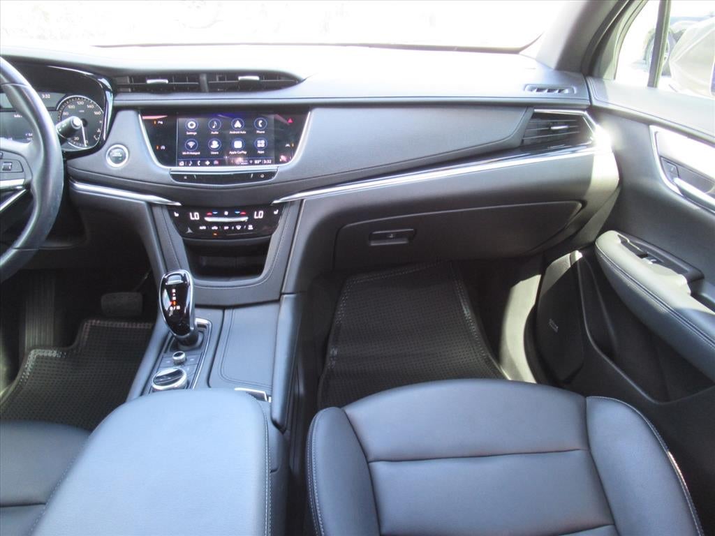 2022 Cadillac XT6 Luxury