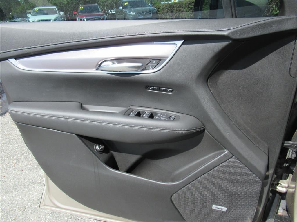2022 Cadillac XT6 Luxury