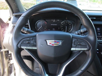 2022 Cadillac XT6 Luxury
