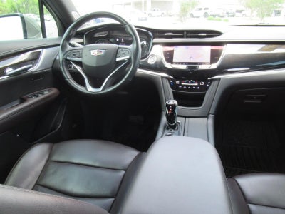 2022 Cadillac XT6 Premium Luxury
