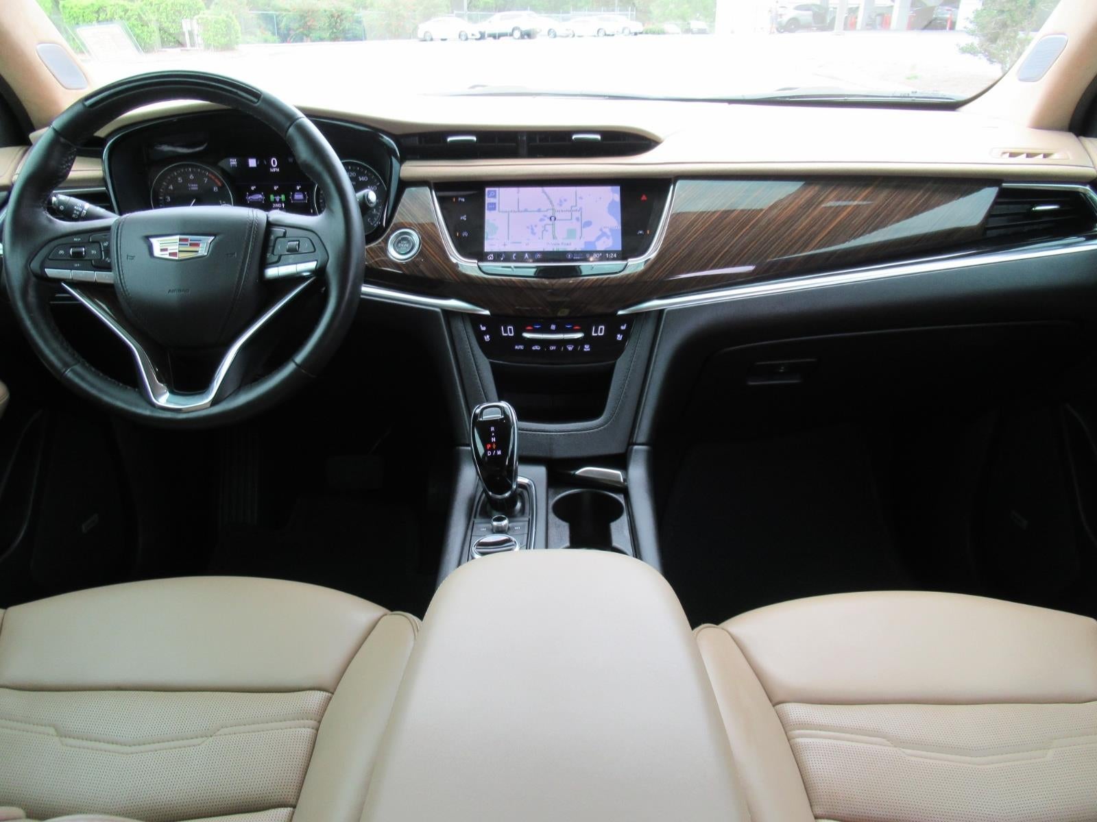 2025 Cadillac XT6 Premium Luxury - Photo 12