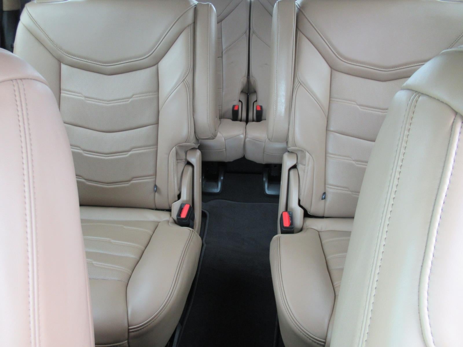 2025 Cadillac XT6 Premium Luxury - Photo 18