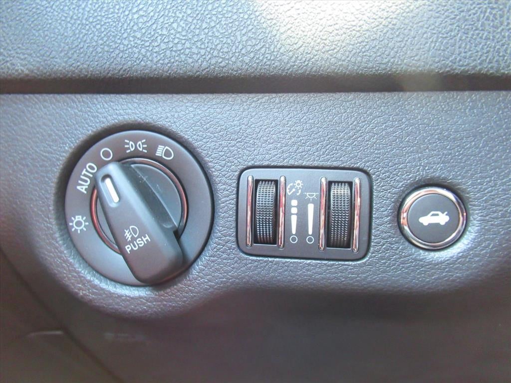 2014 Dodge Charger Road/Track