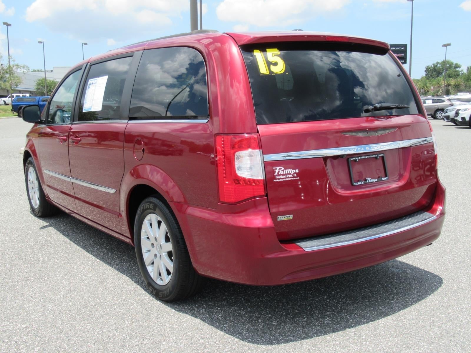 2015 Chrysler Town & Country Touring - Photo 5