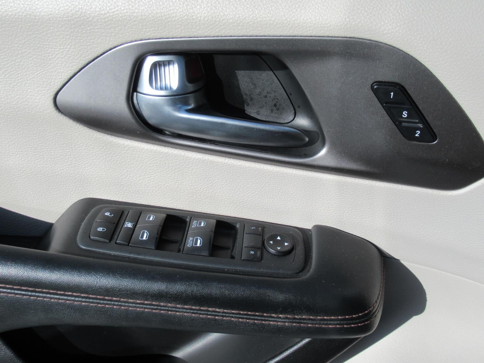 2020 Chrysler Pacifica Touring L - Photo 22