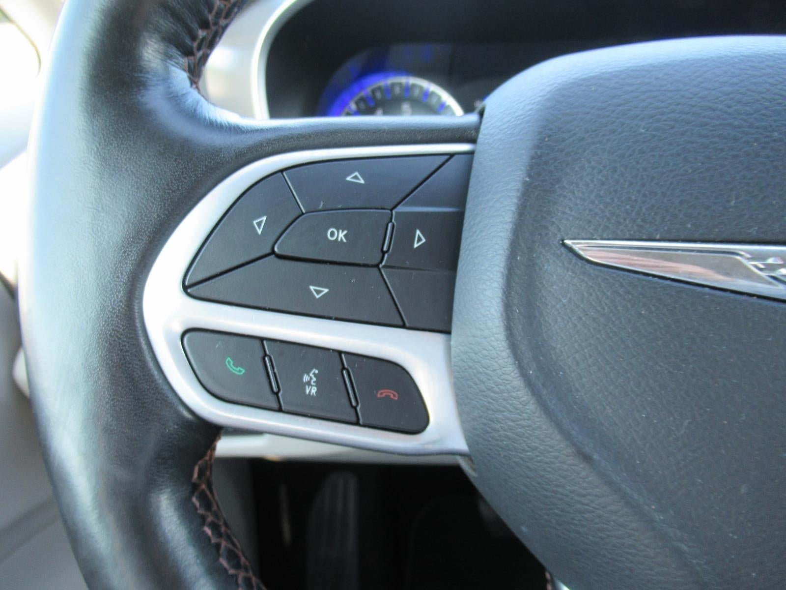 2020 Chrysler Pacifica Touring L - Photo 25